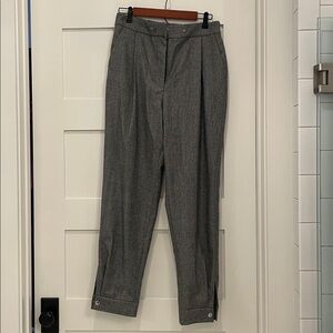 Chic Gray Women's Cropped Pants